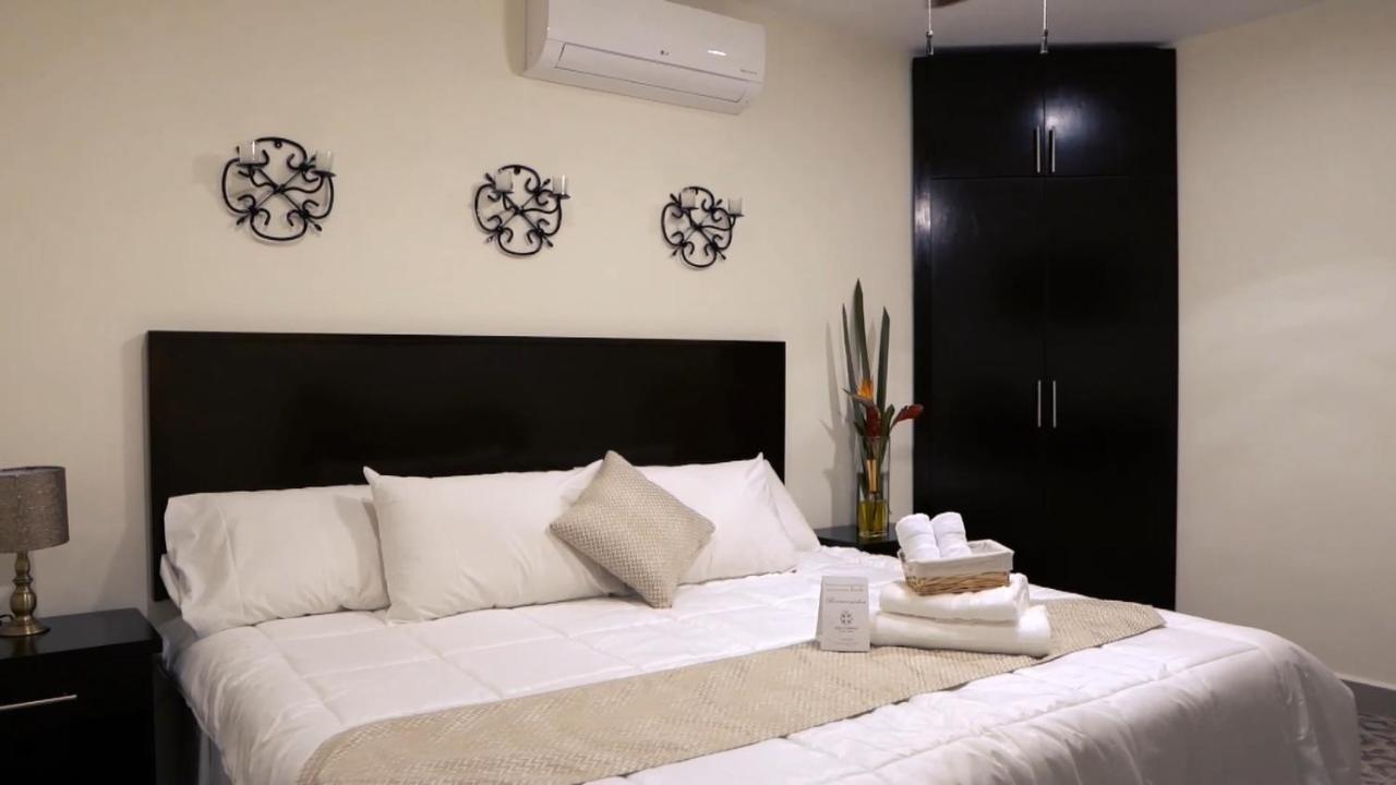 Hotel Recuerdos Valladolid  Bagian luar foto